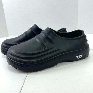 Men’s Black Slip-On Chef Non Slip Clog Shoes